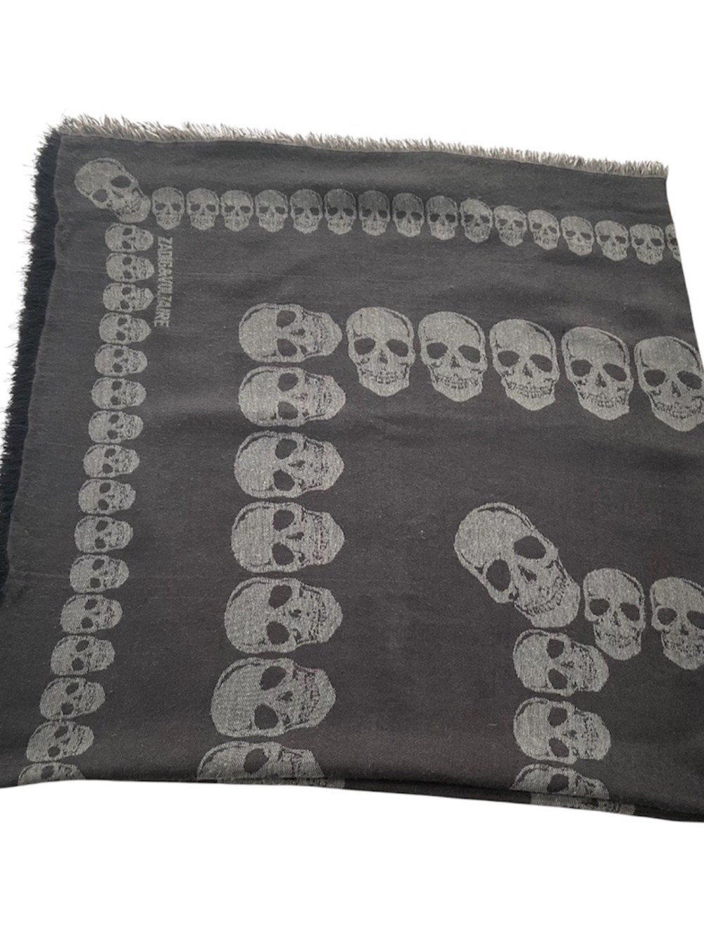 Zadig & Voltaire Kerry Garden Scarf 54”x 54” Gray Skull Print Goth Grunge Rocker